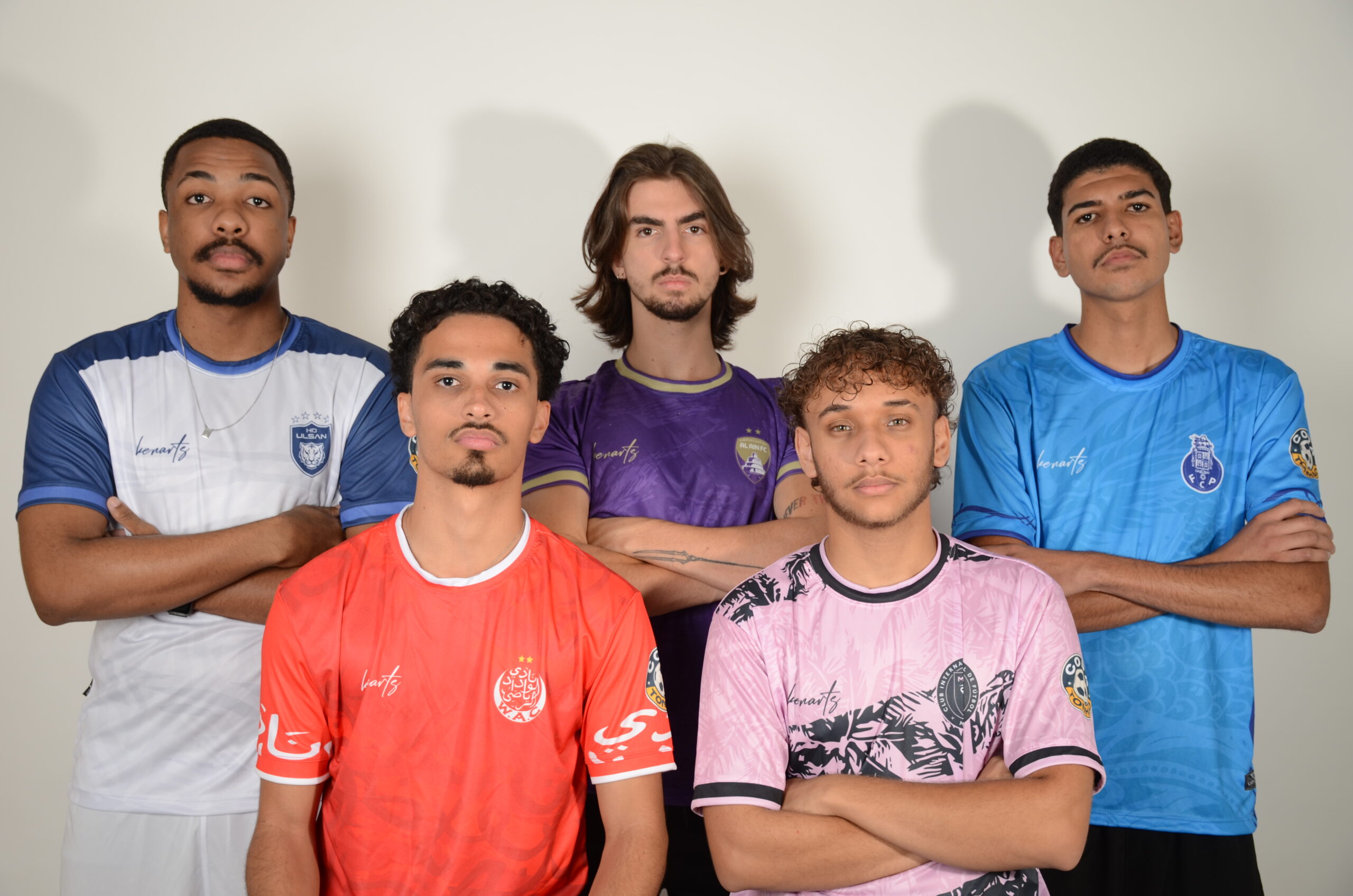 Torneio de futebol reúne comunidade no Santa Efigênia