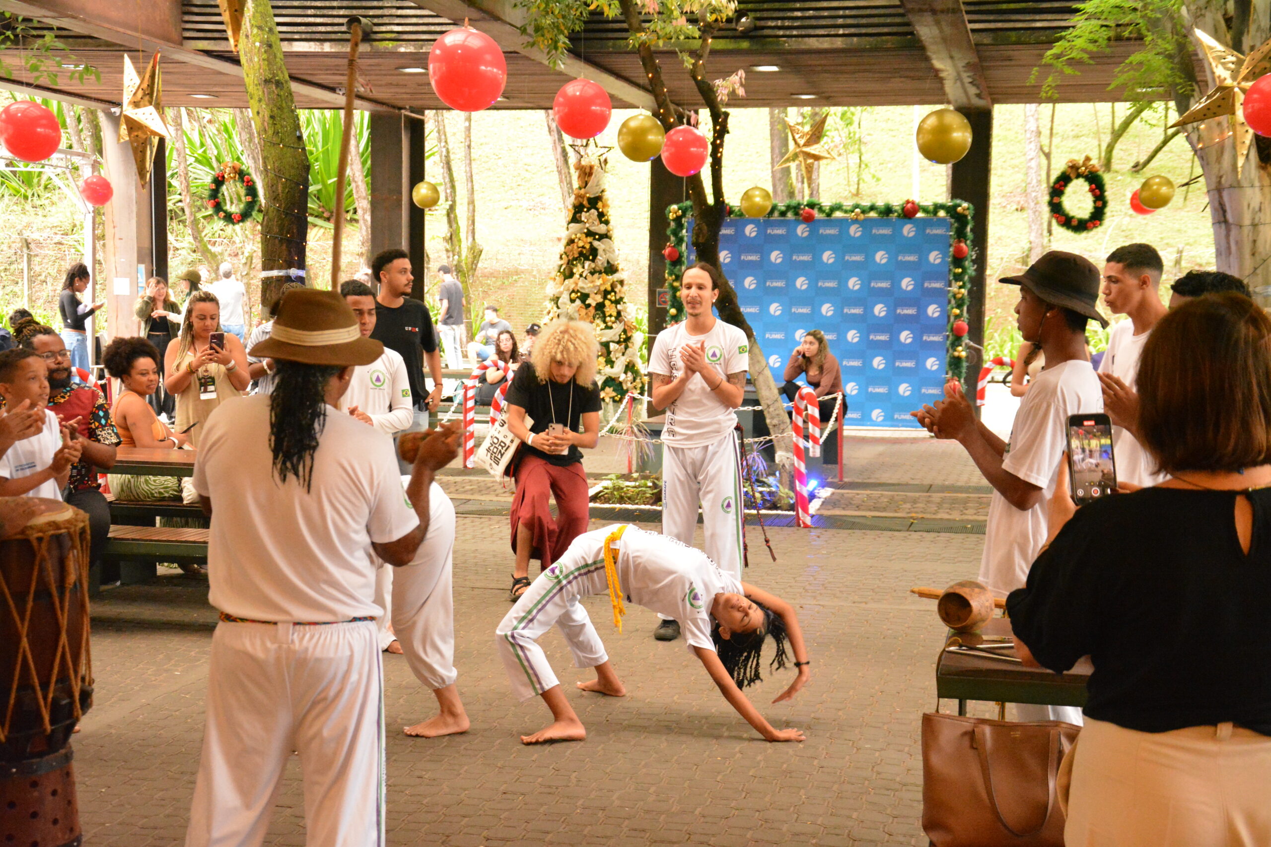 Congresso de Afroturismo: capoeira abre atividades na Fumec